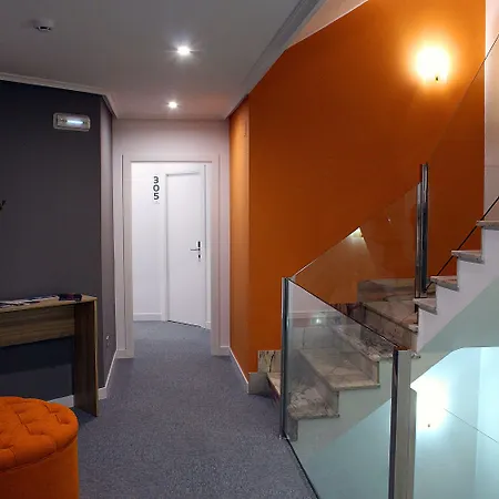 ホテル Altiana コマルカ・デ・オウレンセ