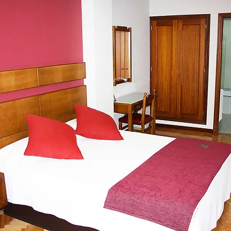 ホテル Altiana コマルカ・デ・オウレンセ