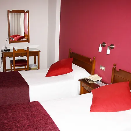 Altiana Отель Оренсе