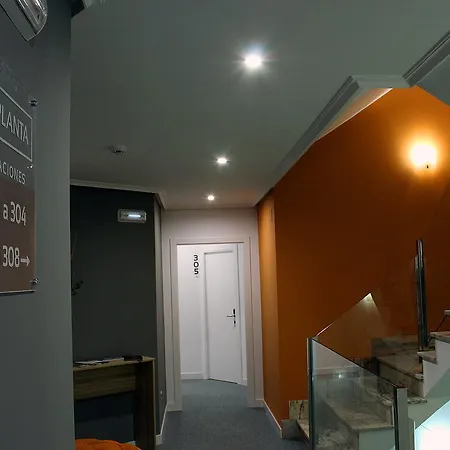 Altiana Отель Оренсе