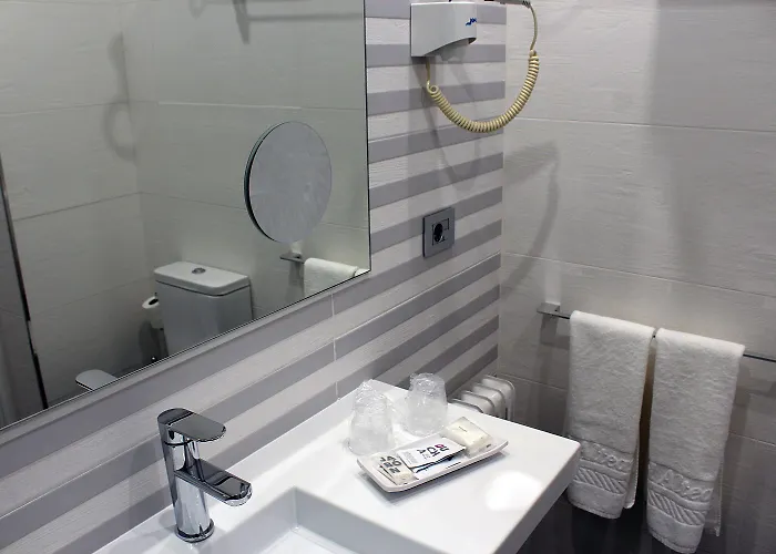 فندق Altiana أورينس