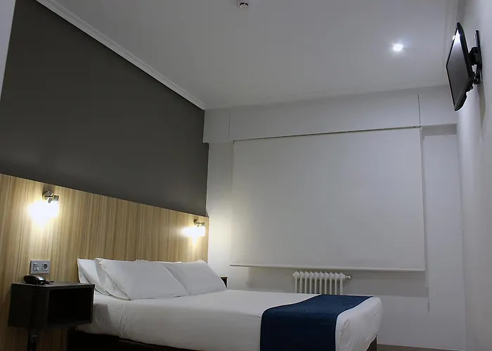 Altiana 2* Ουρένσε